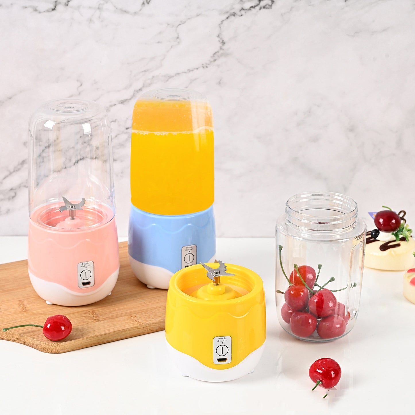 Portable Rechargeable Juicer Cup – 400ml Blender (18000RPM)