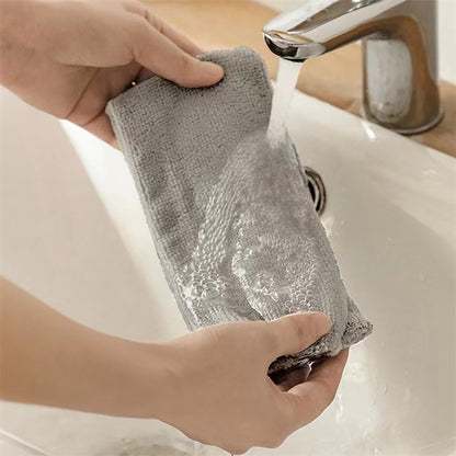 Under Bed Cleaning Duster with Retractable Handle | Myshpol