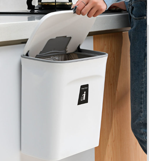 Slim Wall-Mounted Trash Saver